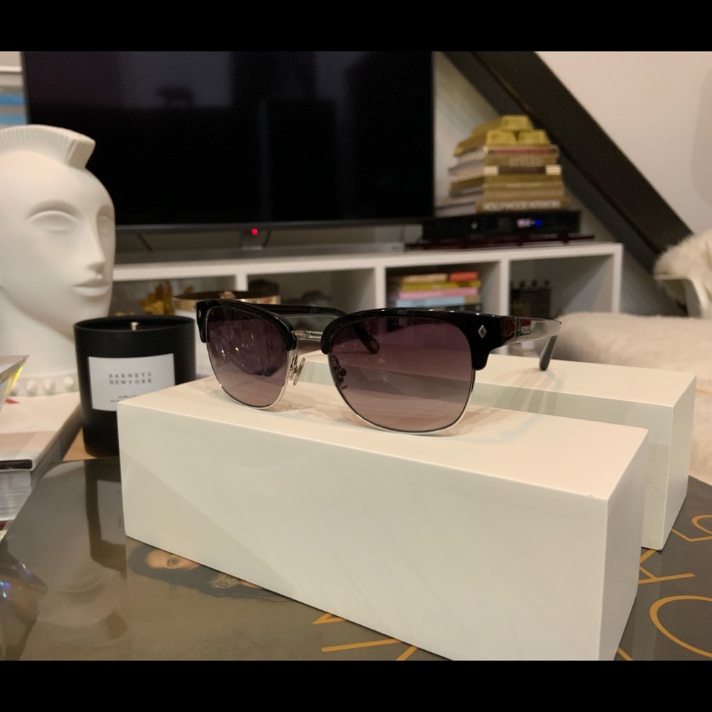 Men’s Fossil Wayfarer Style Sunglasses! - Picture 1 of 4